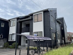 セピアイースト