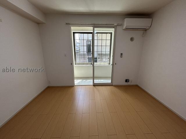 ※103号室参照 カレンジュラ