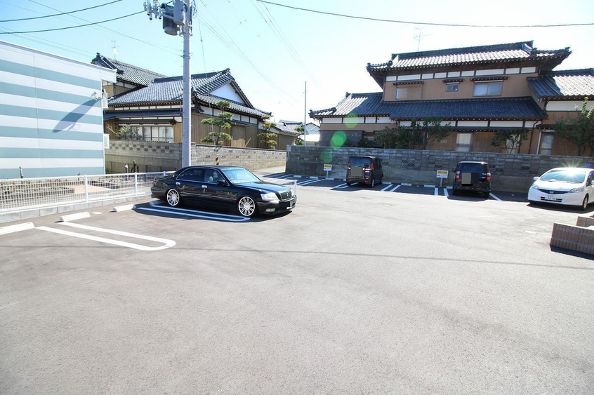 駐車場 フェリオ河渡