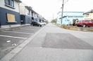 アパート前面道路 サニーフラットA