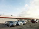 ウオエイ石山店(スーパー)まで712m Ｔ－ｒｏｏｍ優