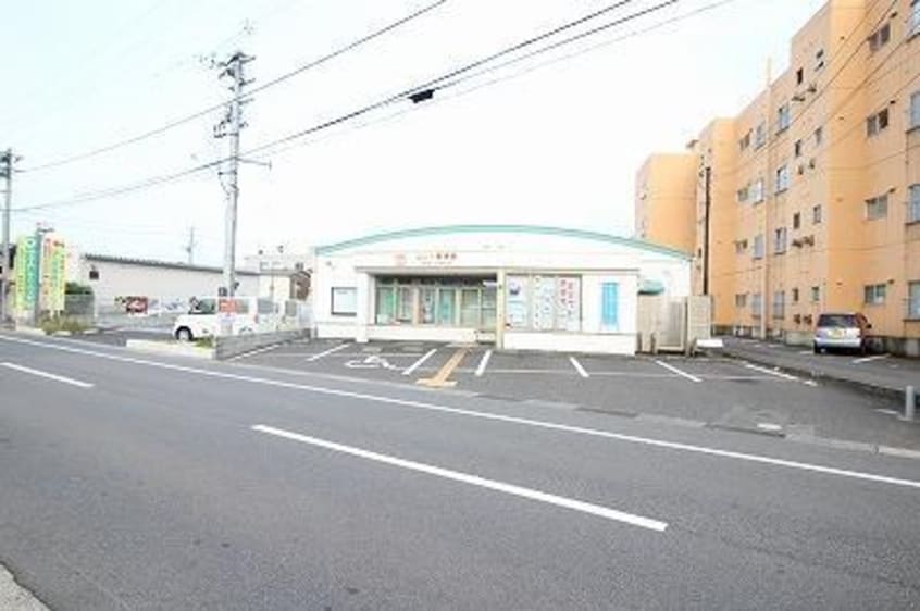 山二ツ郵便局(郵便局)まで1011m Ｔ－ｒｏｏｍ優