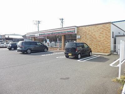 セブンイレブン新潟豊店(コンビニ)まで824m カーサ ソレイユ