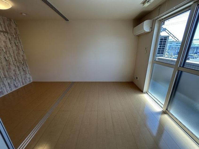  エテルナ　リアン