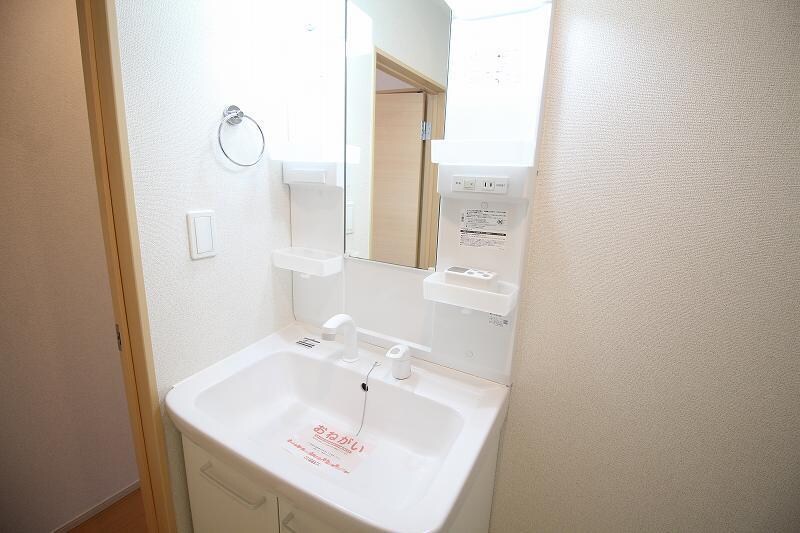  ヴェール　ヌイ