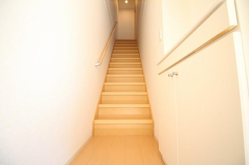  ヴェール　ヌイ