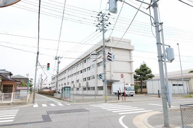 木戸中学校(中学校/中等教育学校)まで398m フレッサＢ