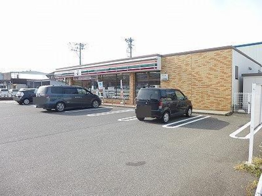 セブンイレブン新潟豊店(コンビニ)まで651m ツインズB