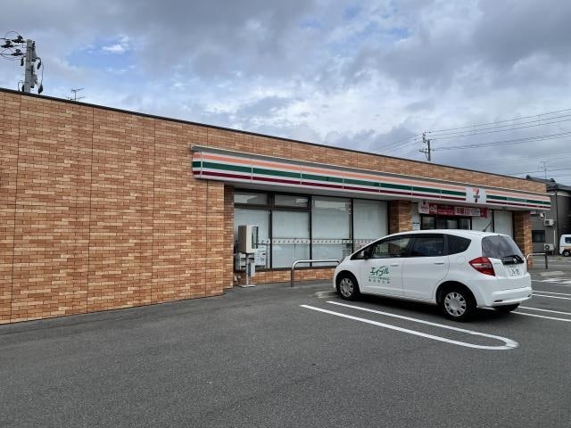 セブンイレブン新潟山木戸7丁目店(コンビニ)まで276m Y´sハウス