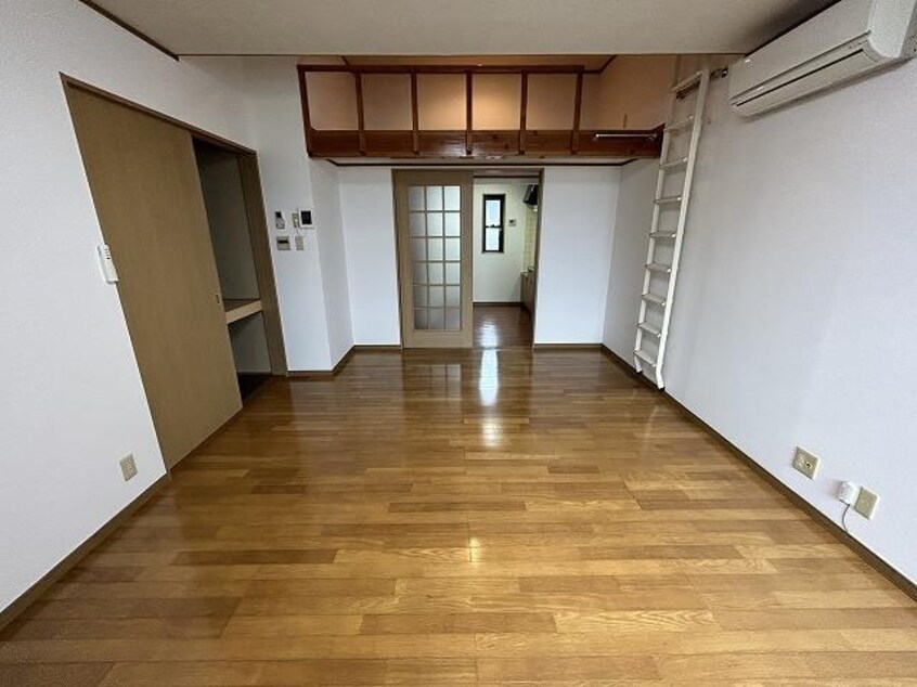  トルハート・アイ