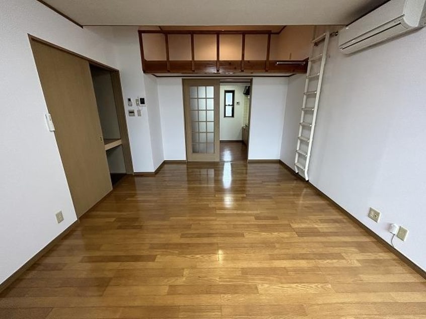  トルハート・アイ