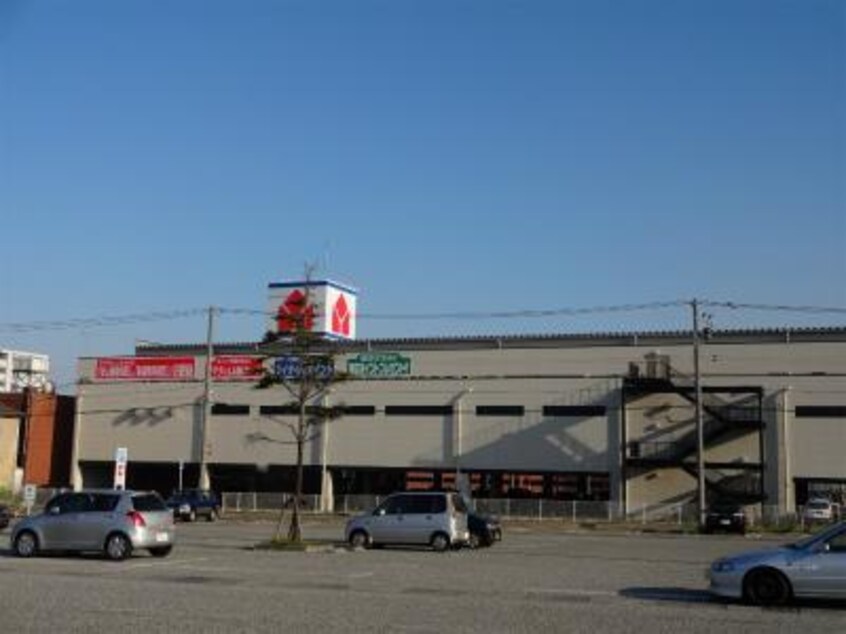 ヤマダデンキ家電住まいる館YAMADA新潟錦町本店(電気量販店/ホームセンター)まで1225m Laプレジール