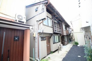 上大川前通９番町長屋