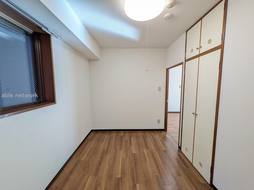  リバティープラザ東大通