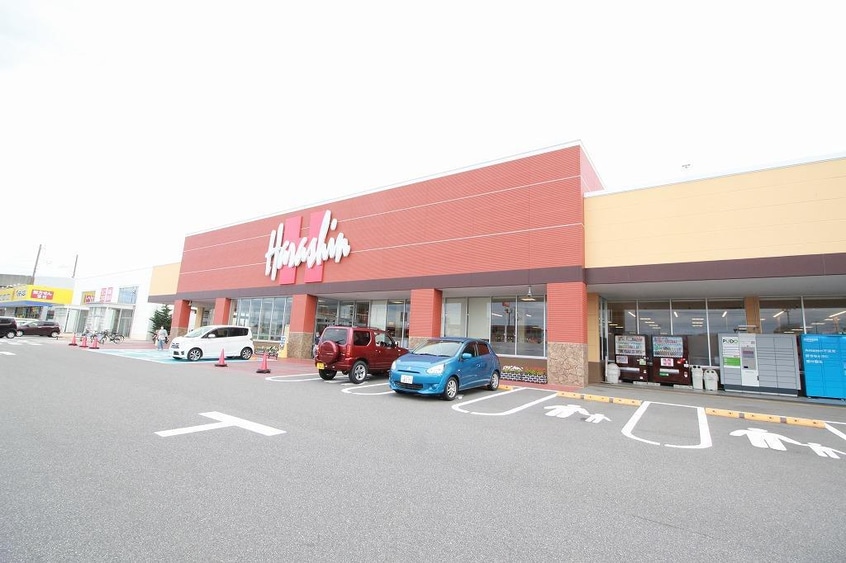 原信 女池店(スーパー)まで150m ファーストスクエア