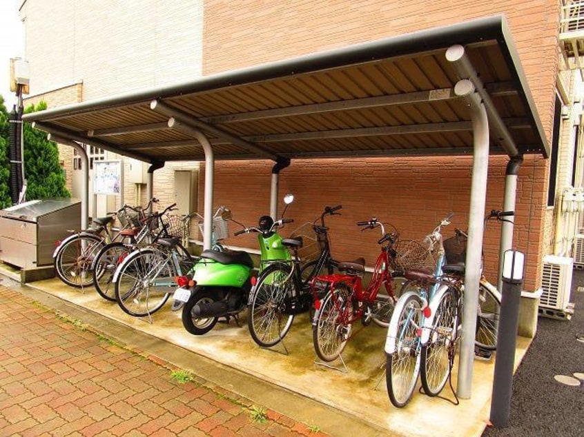  ローレルガーデン白山