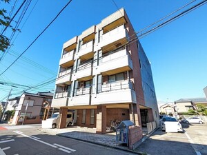 イーストパーク21