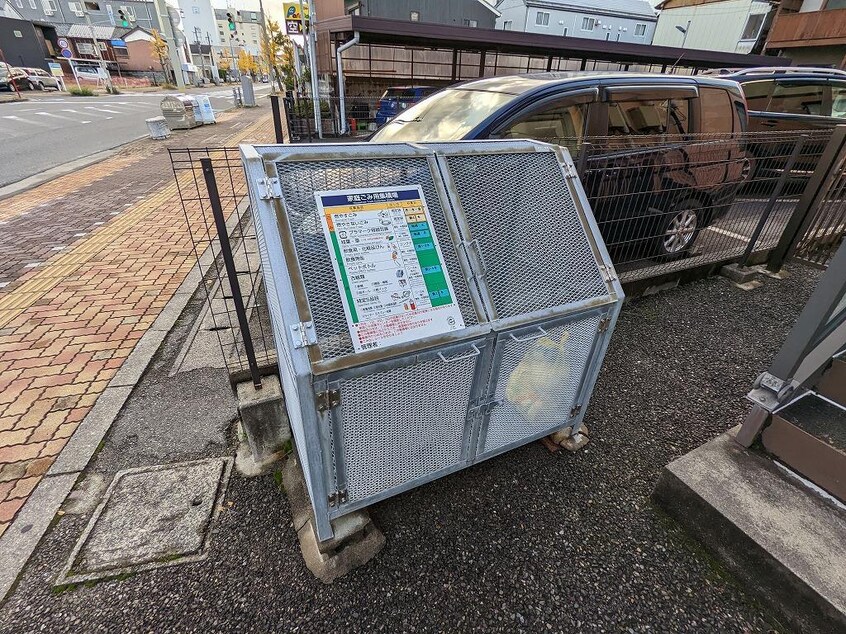  柳都ハイツ東堀