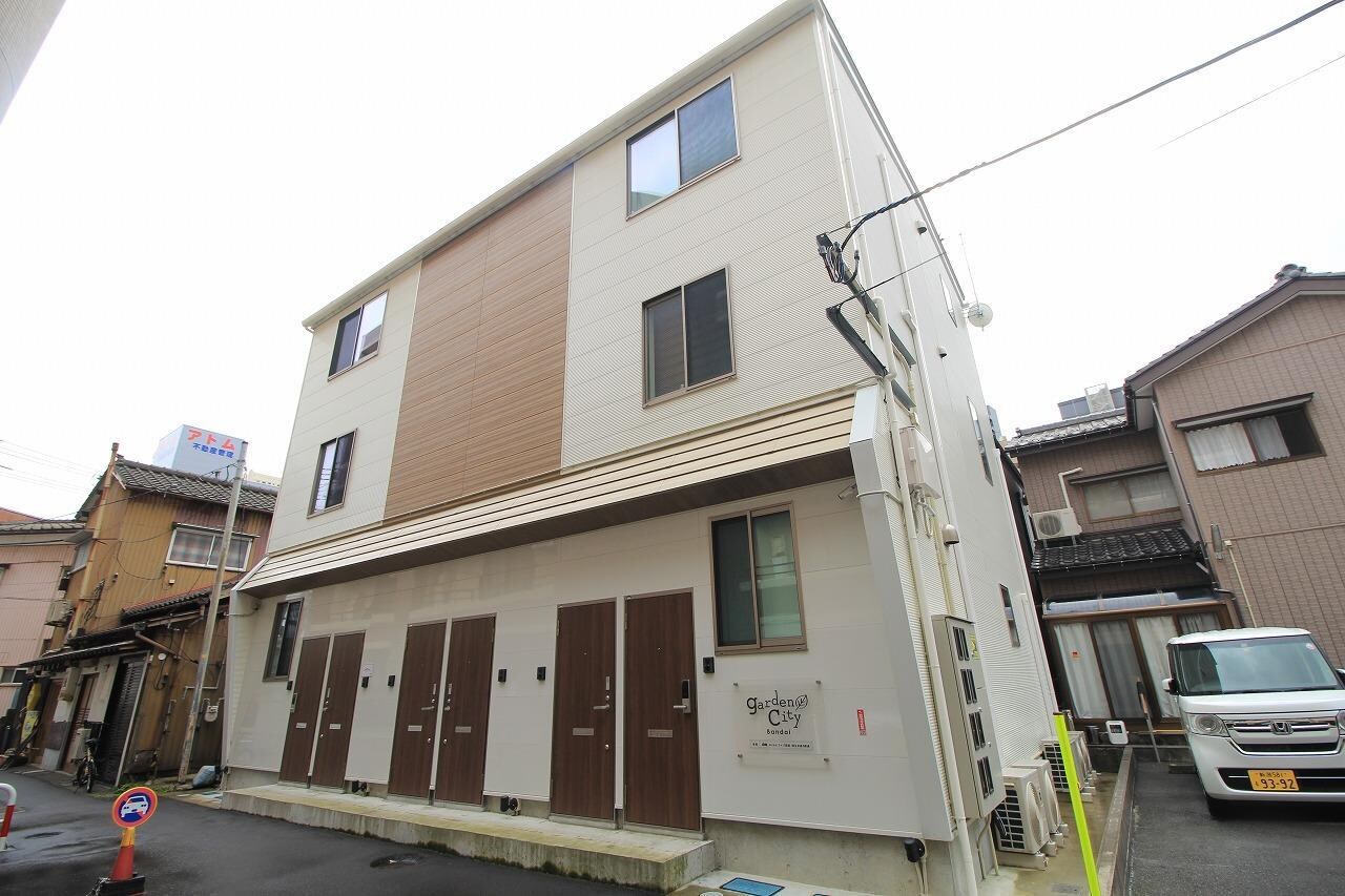  ガーデンシティ万代