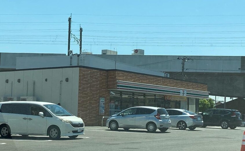 セブンイレブン新潟新和1丁目店(コンビニ)まで625m D-ROOM新和