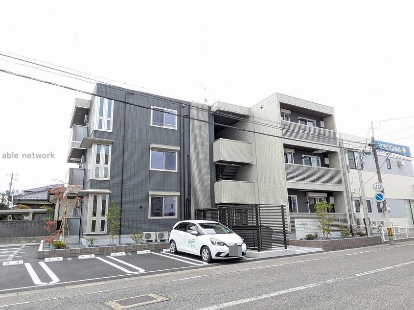  D-ROOM鐙