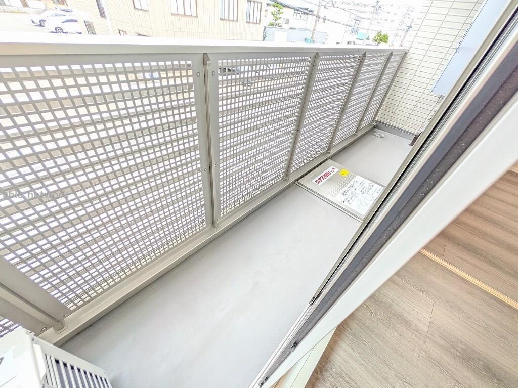  D-ROOM鐙