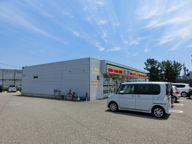 デイリーヤマザキ新潟大島店(コンビニ)まで249m アーバンブランチ鳥屋野