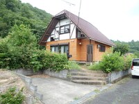 安曇川町びわこ台　貸家