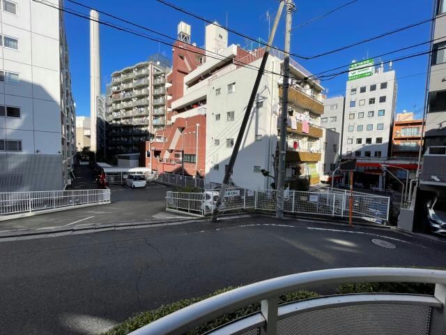 居室からの眺望 東急東横線/代官山駅 徒歩8分 2階 築34年