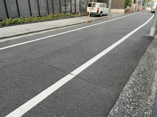 前面道路 三和マンション