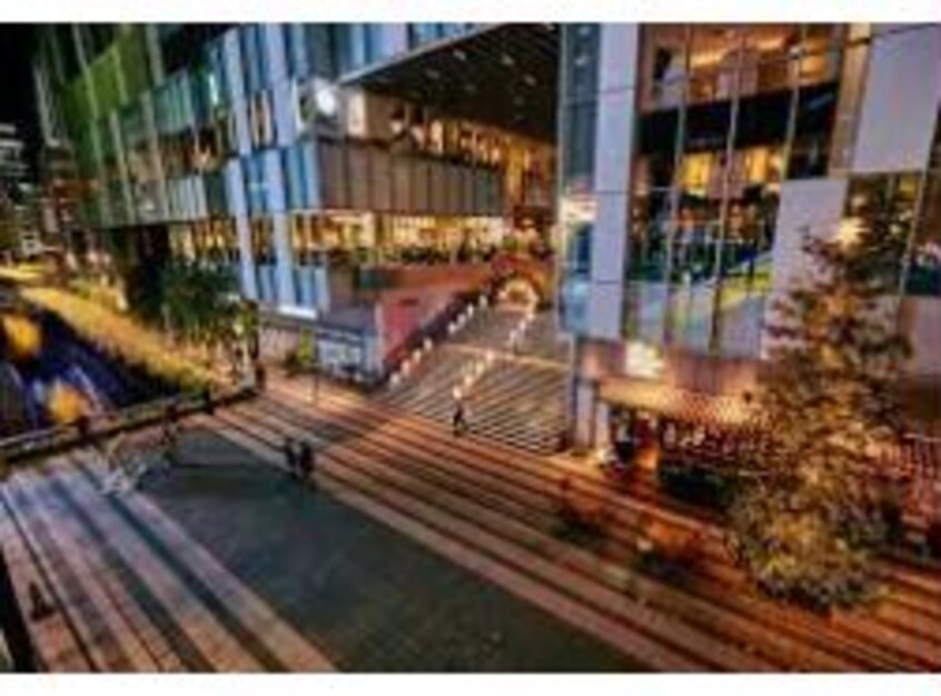 渋谷ストリーム(ショッピングセンター/アウトレットモール)まで743m※水辺の広場等からなる複合施設 アゼリア代官山