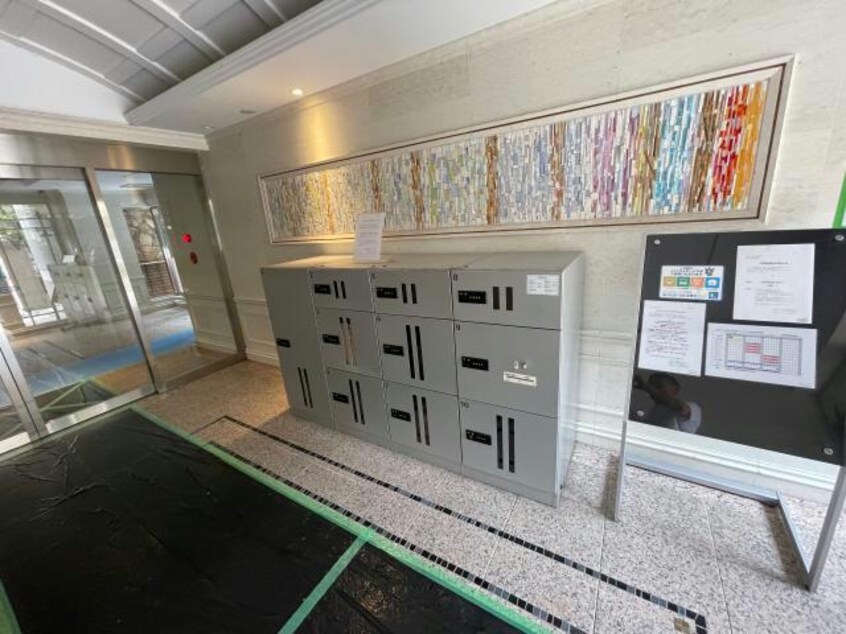 宅配ボックス LaSante広尾