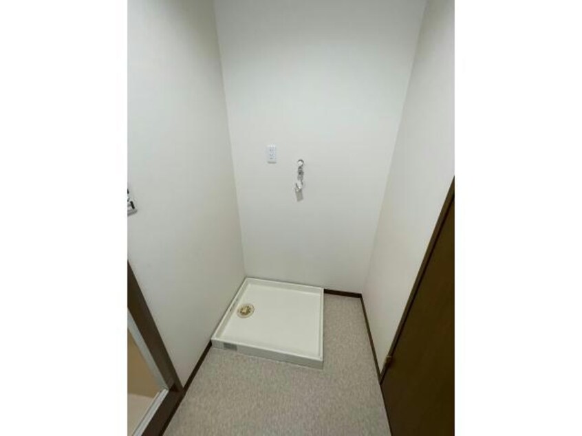 洗濯機置場 カルチェ恵比寿