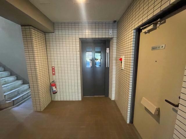 エレベーター 山手線/恵比寿駅 徒歩9分 5階 築32年