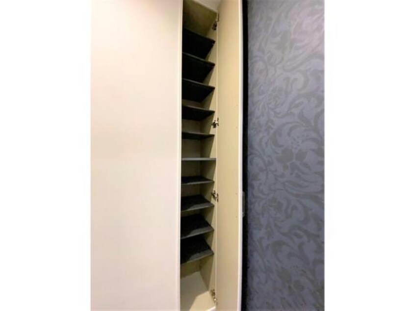 シューズボックス ソシア恵比寿