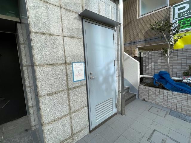専用ゴミ置場 ベルファース渋谷