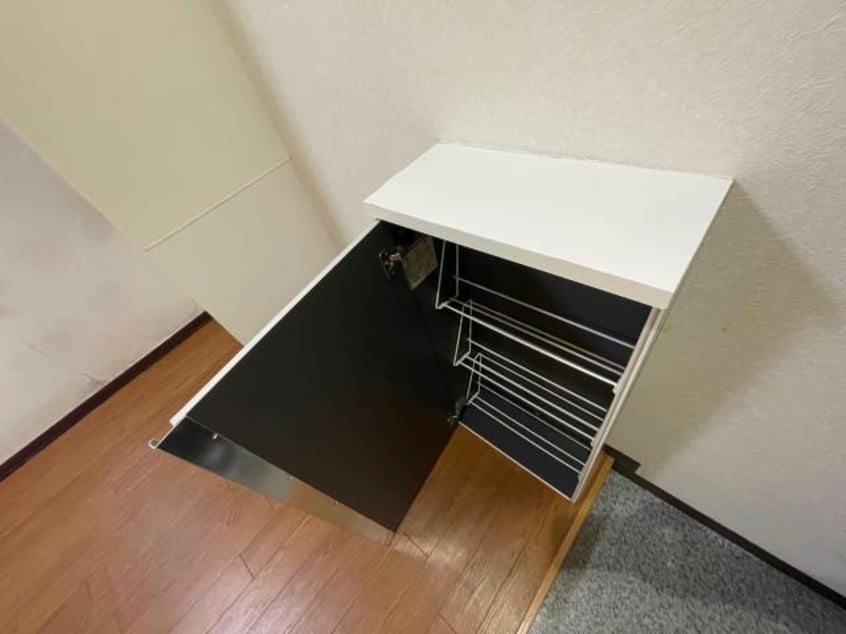 シューズボックス レジェンド代官山