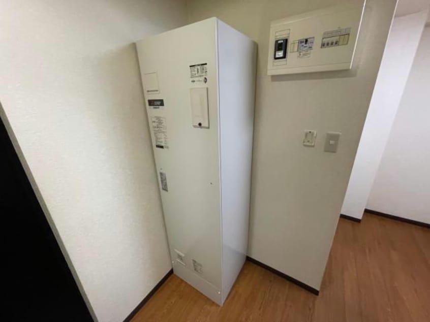 電気温水器 レジェンド代官山
