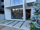 1階テナント HIROO VILLAGE