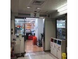 セブンイレブンKOYO北里大学北里研究所病院店(コンビニ)まで406m※営業時間：7:00～19:00 ザ・パーククロス広尾