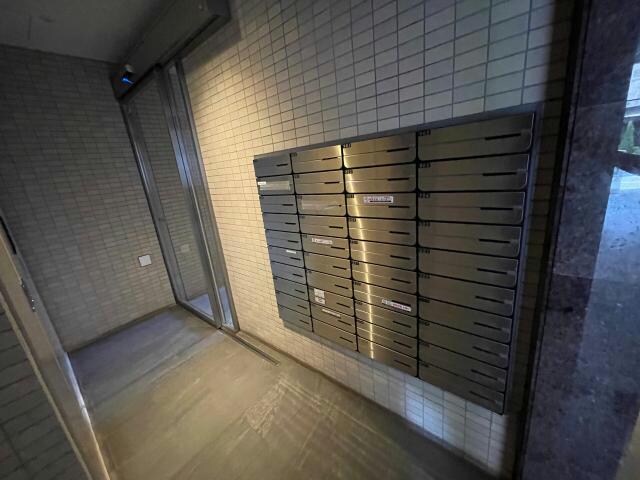 メールボックス・宅配ボックス ＡＬＩＶＩＯ西麻布
