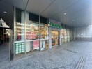 ファミリーマート恵比寿南三丁目店(コンビニ)まで118m※広めの店舗 プライムガーデン恵比寿南