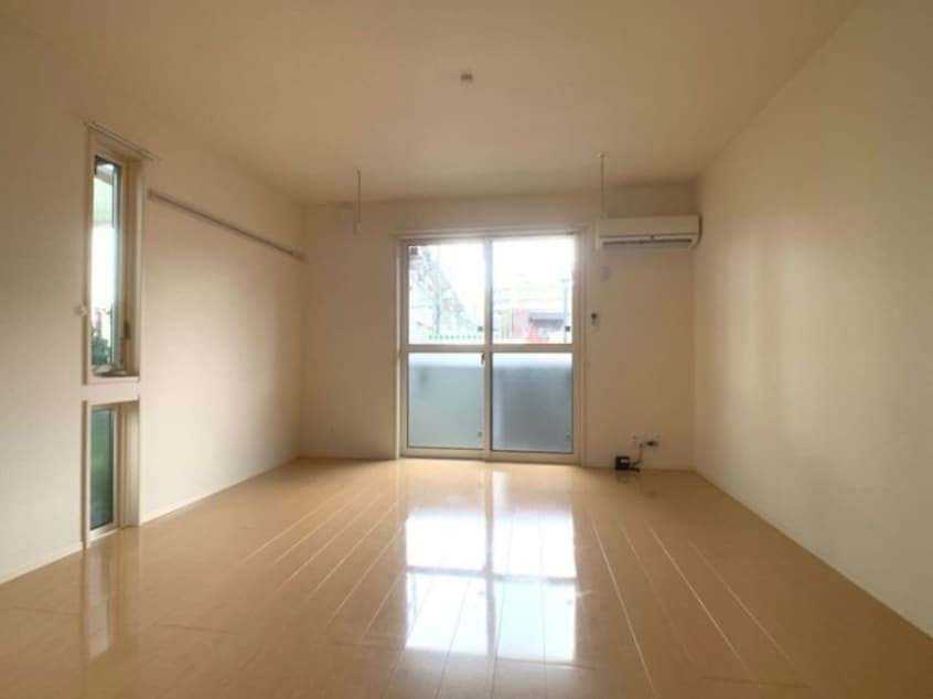 南向きの洋室 ジュウィール