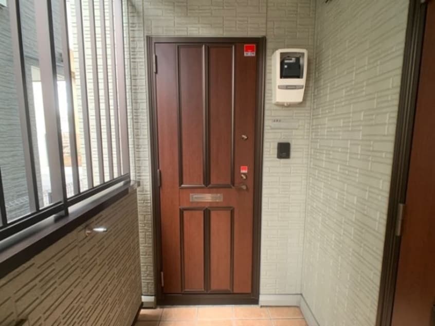 玄関前 ジュウィール