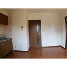  ラ・セゾン西城