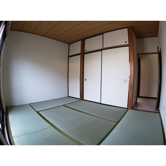  ラ・セゾン西城