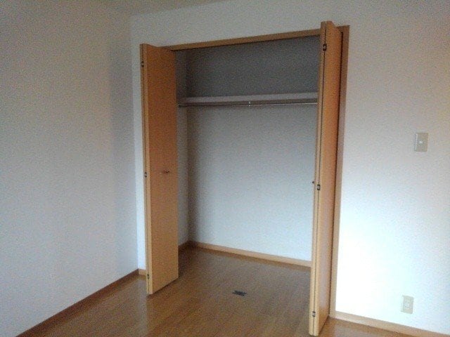  エレガンシア　ルーナ