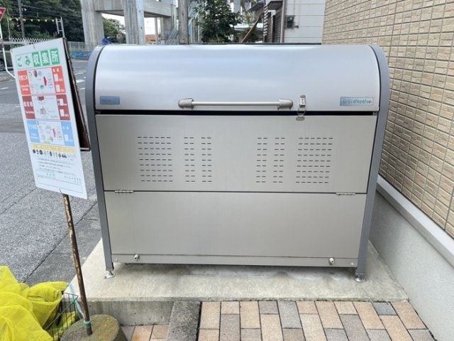 ゴミ置場 オリーブ ガーデン