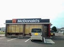 マクドナルド4号線小山店(ファストフード)まで524m メゾン・ド・クレール Ａ