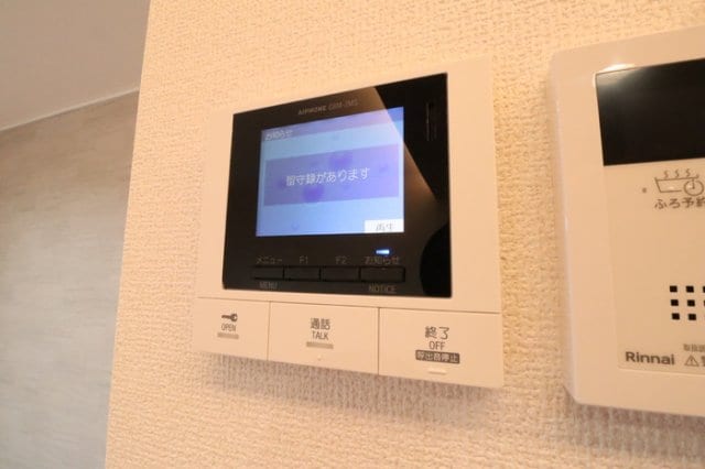 オートロック連動モニターフォン ロータスシャトー